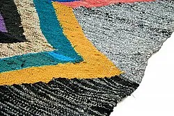 Tapis berbère marocain Boucherouite 140 x 235 cm