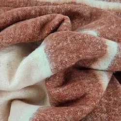 Plaid en mélange de laine - Charlotte (rose)