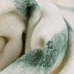 Plaid en mélange de laine - Miranda (vert)