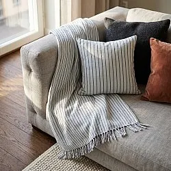 Taie d'oreiller - Rumi stripe cotton cushion cover (bleu clair/marine/crème)