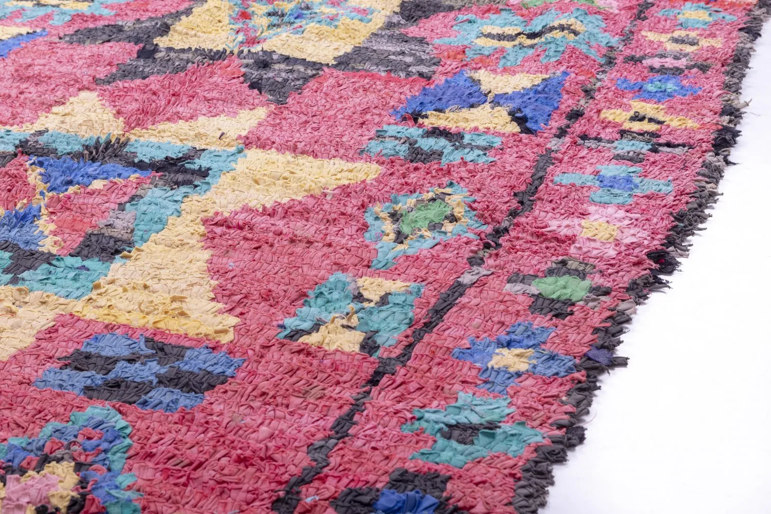 Tapis Marocain Berbère Boucherouite 225 x 135 cm