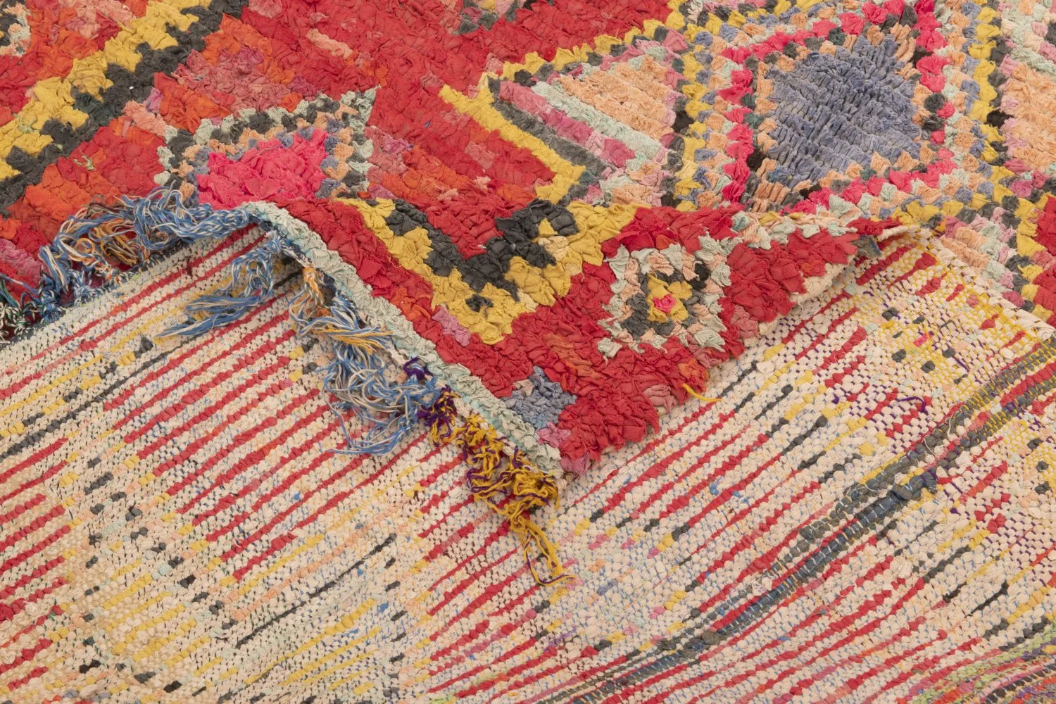 Tapis Marocain Berbère Boucherouite 250 x 145 cm