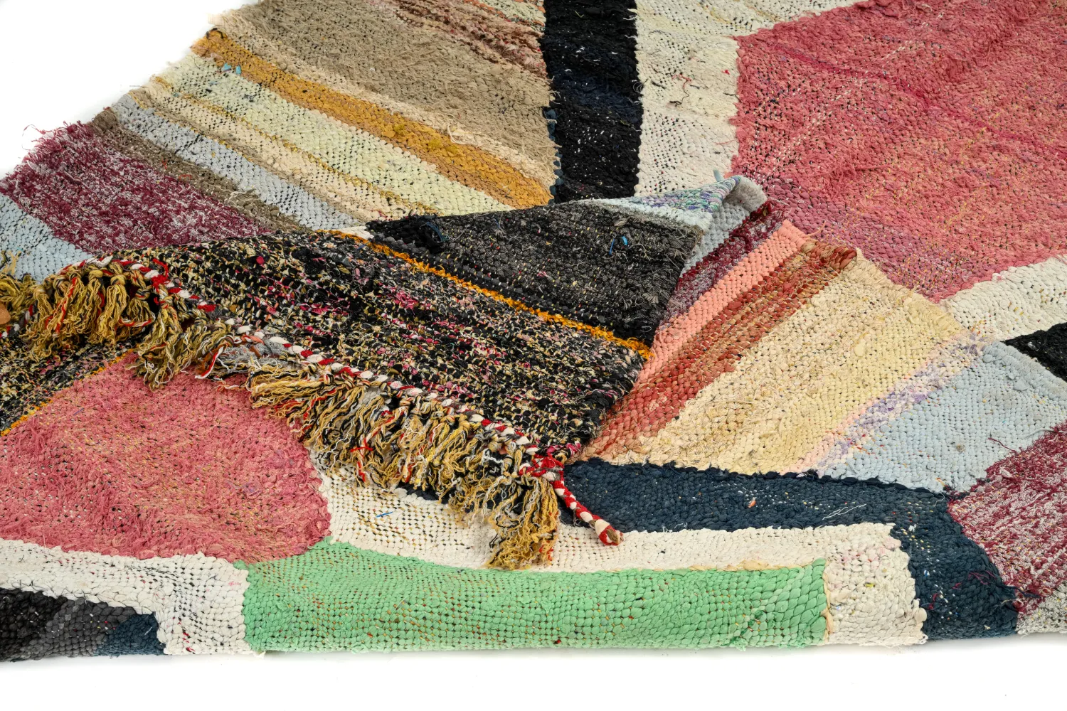 Tapis berbère marocain Boucherouite 135 x 215 cm