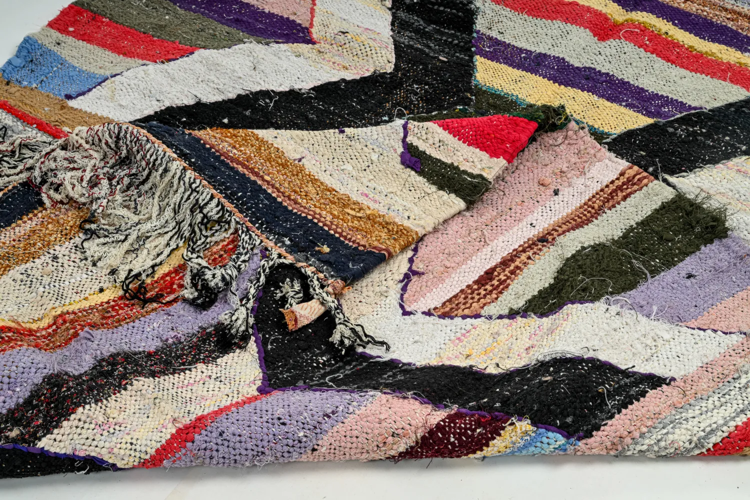 Tapis berbère marocain Boucherouite 125 x 230 cm