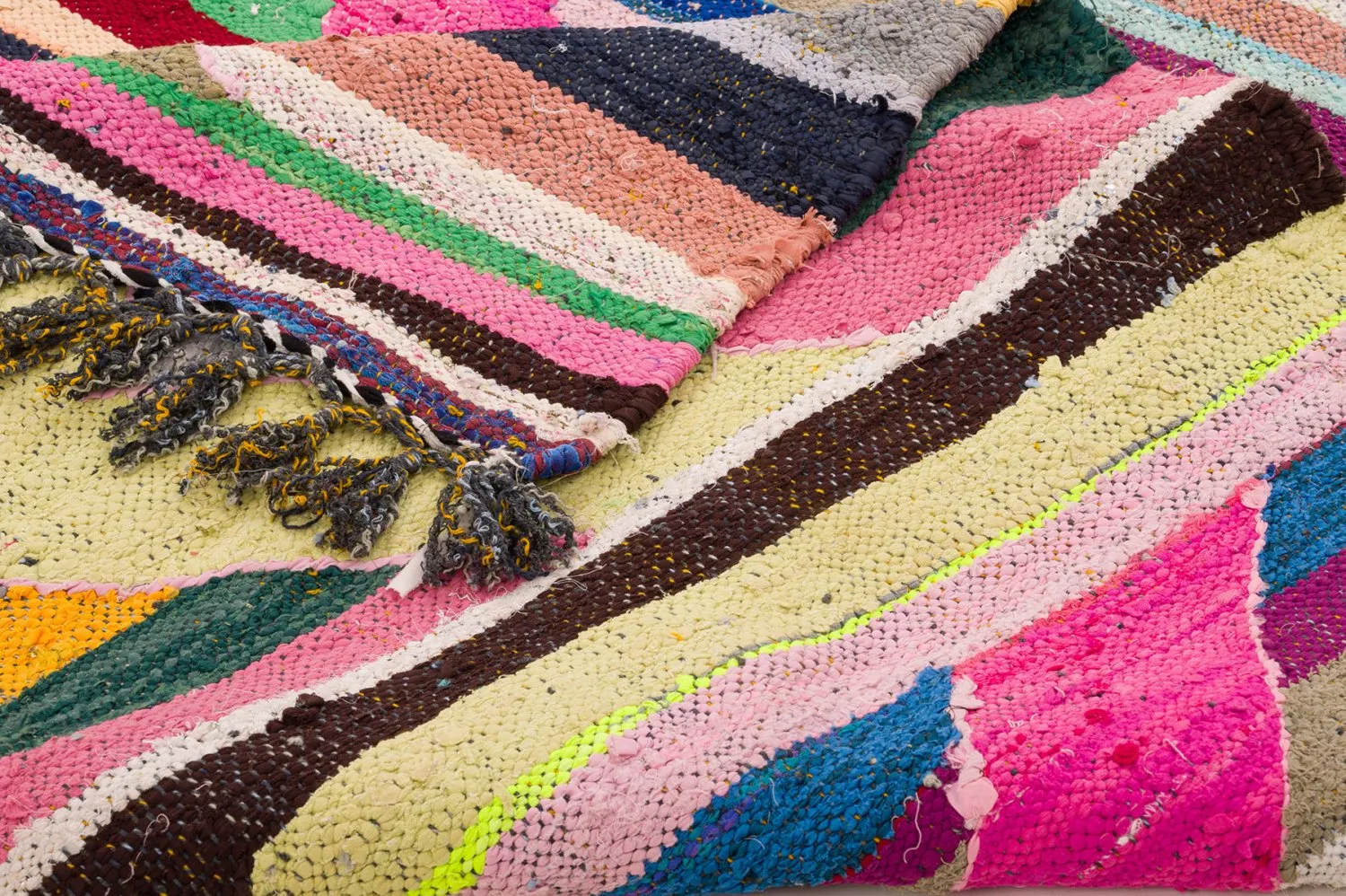 Tapis berbère marocain Boucherouite 135 x 260 cm
