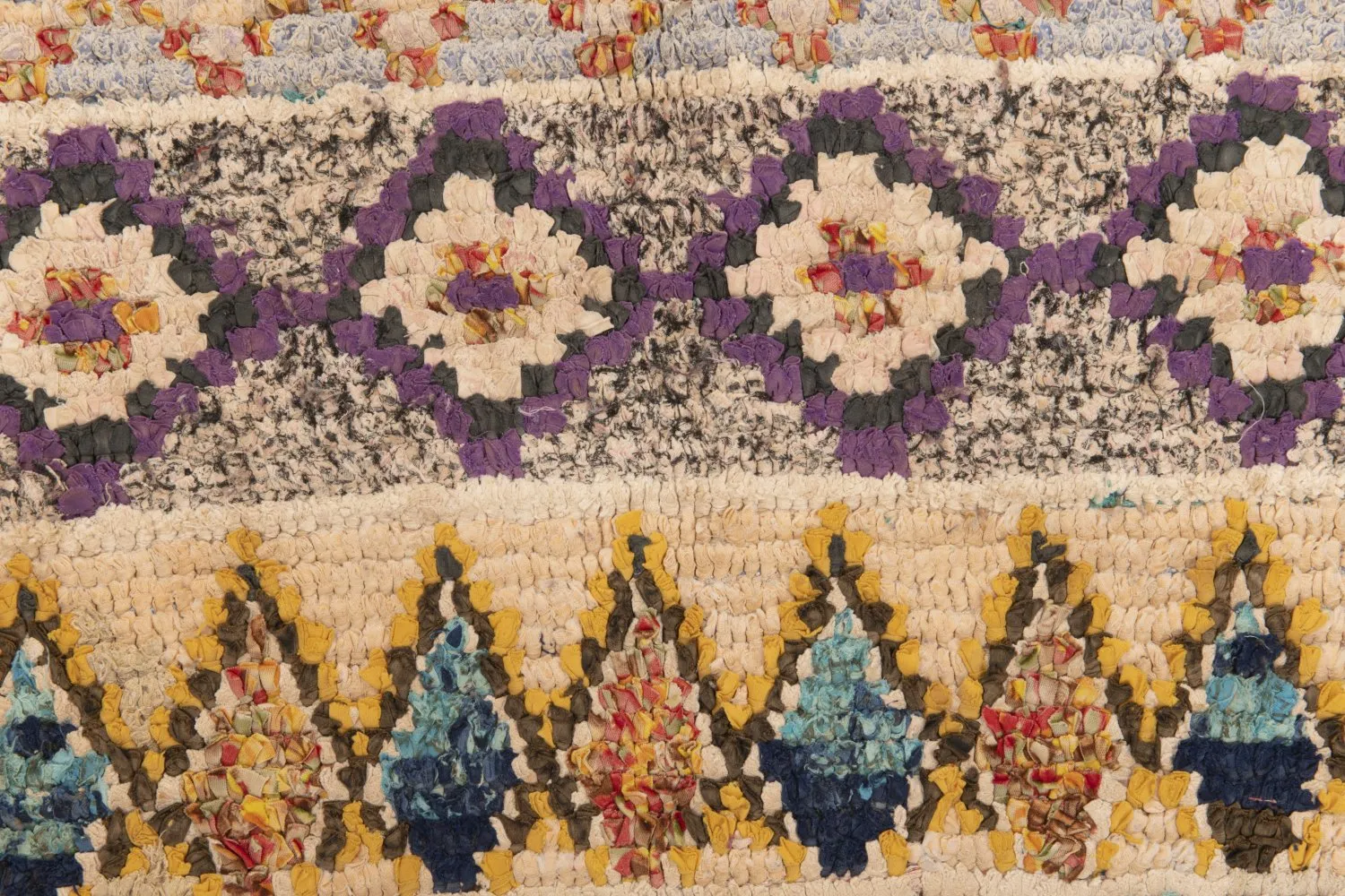 Tapis Marocain Berbère Boucherouite 195 x 115 cm
