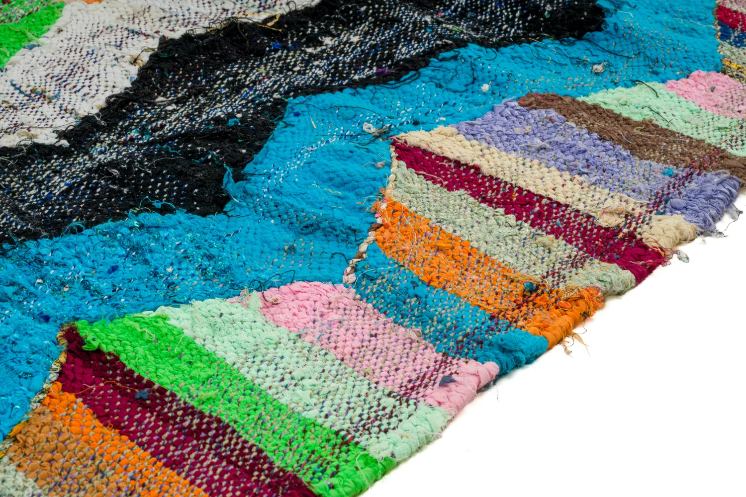 Tapis berbère marocain Boucherouite 135 x 145 cm