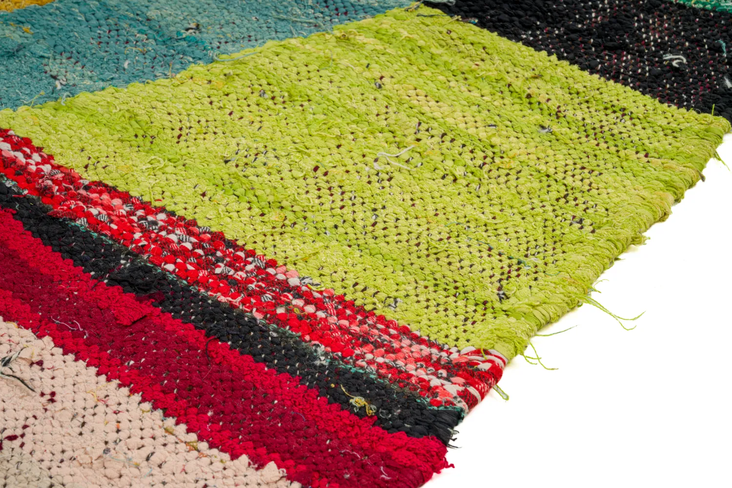 Tapis berbère marocain Boucherouite 125 x 230 cm