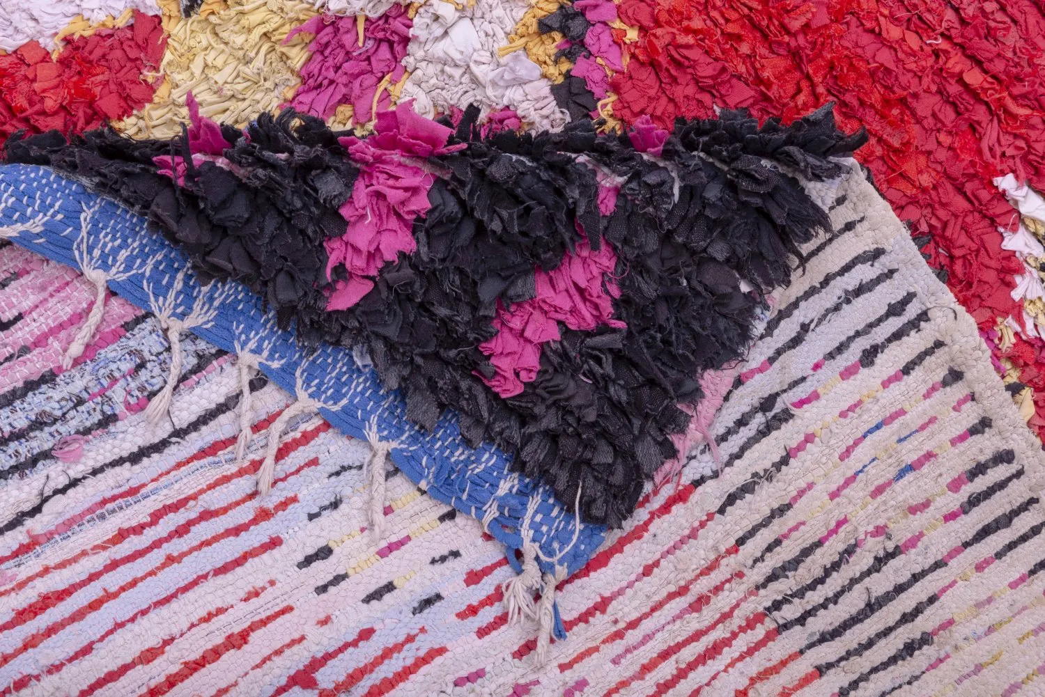 Tapis Marocain Berbère Boucherouite 255 x 165 cm
