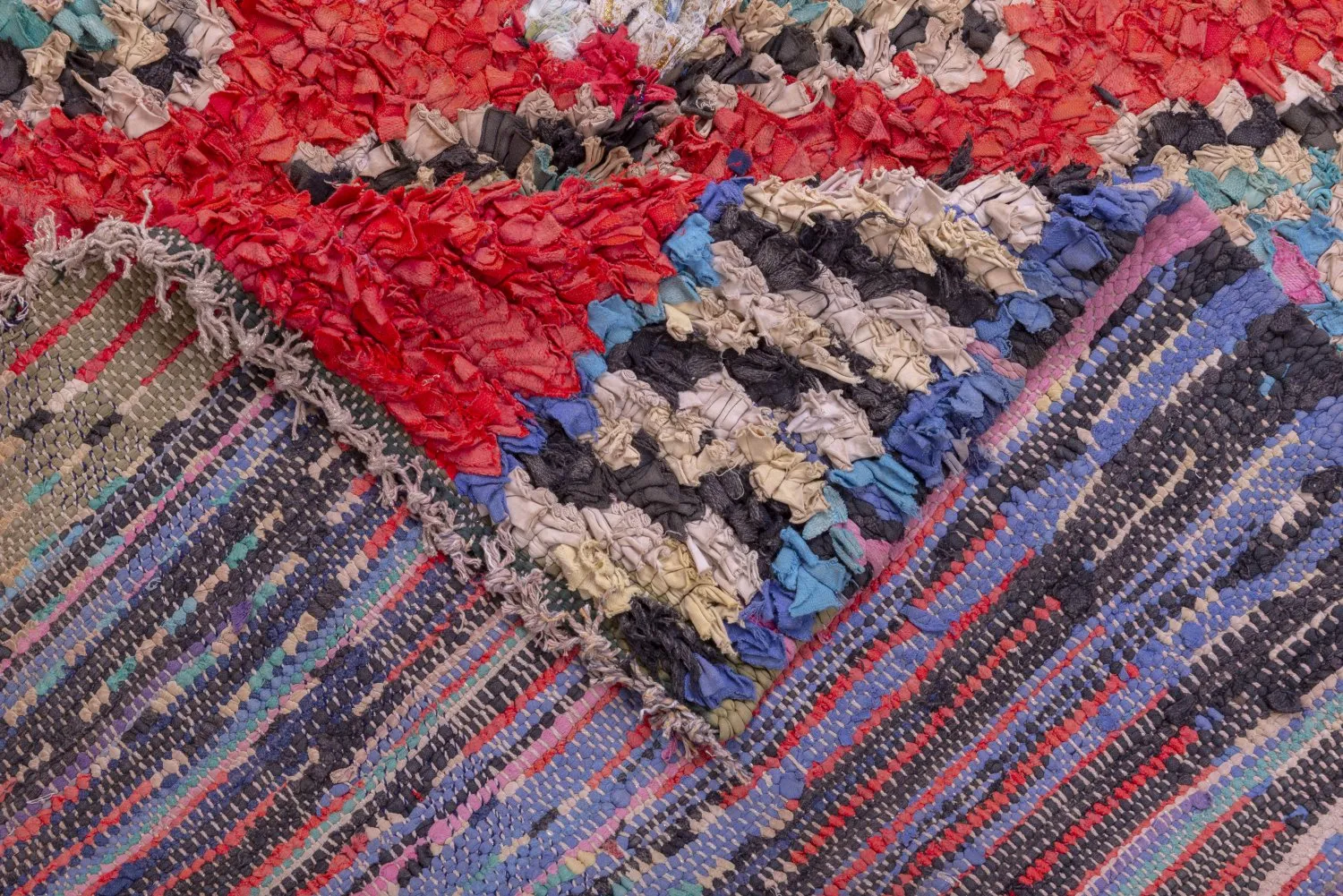 Tapis berbère marocain Boucherouite 285 x 170 cm
