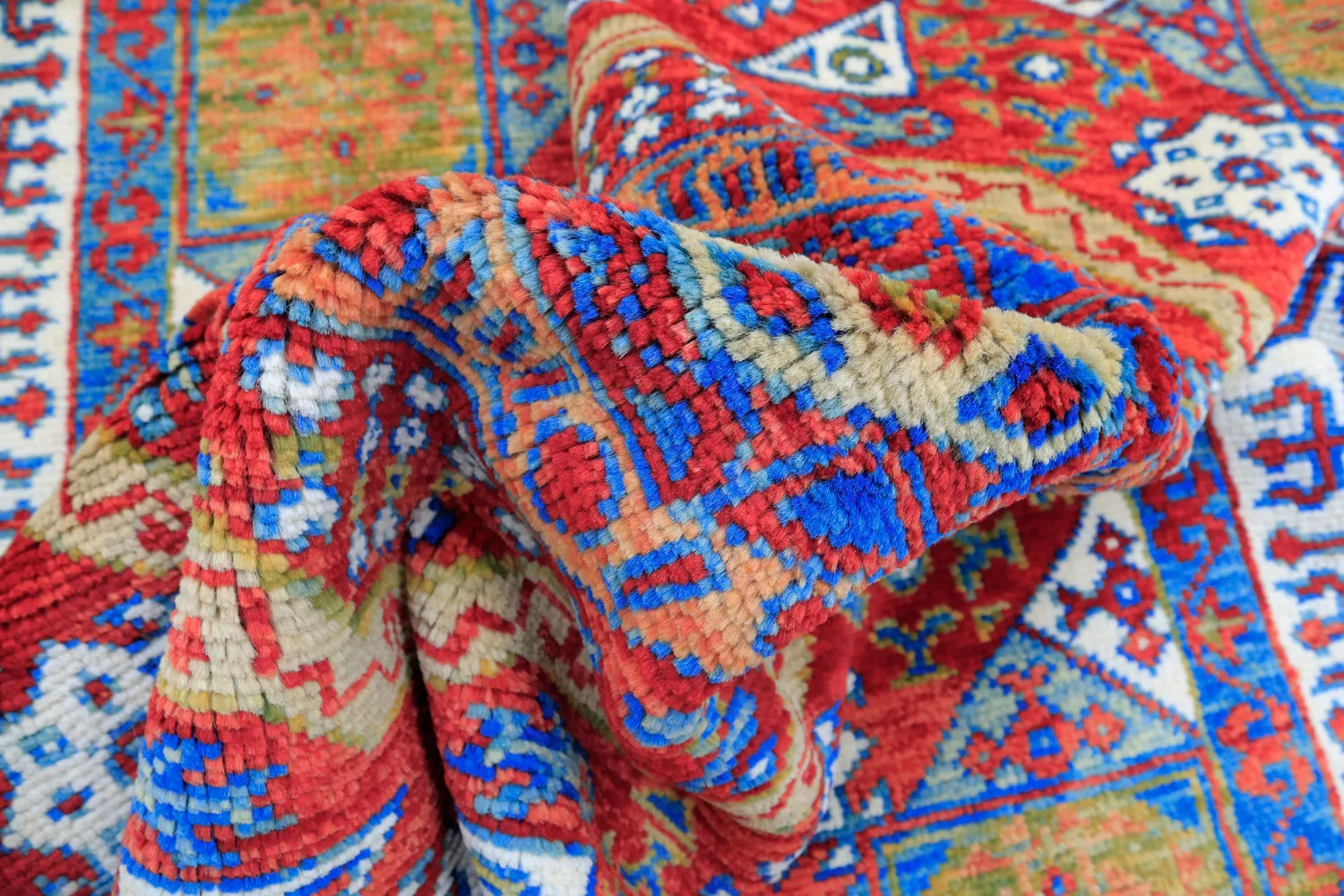 Tapis Oriental - Suzani Hand Knotted - 170 x 240 cm