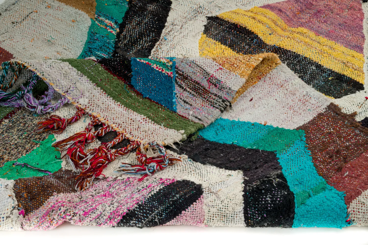 Tapis berbère marocain Boucherouite 135 x 245 cm