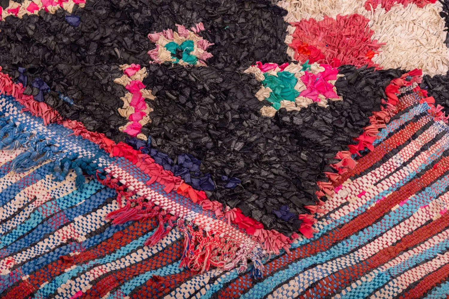 Tapis berbère marocain Boucherouite 405 x 130 cm