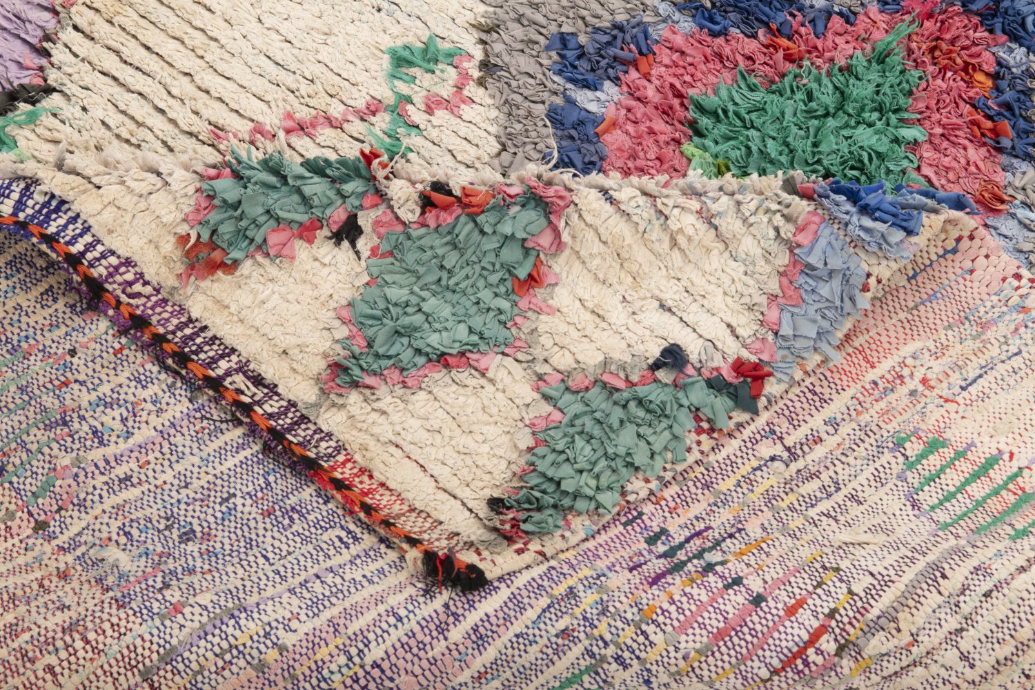 Tapis Berbère Boucherouite - 1,78m X 0,61m - Laine Tissée Main - Maroc
