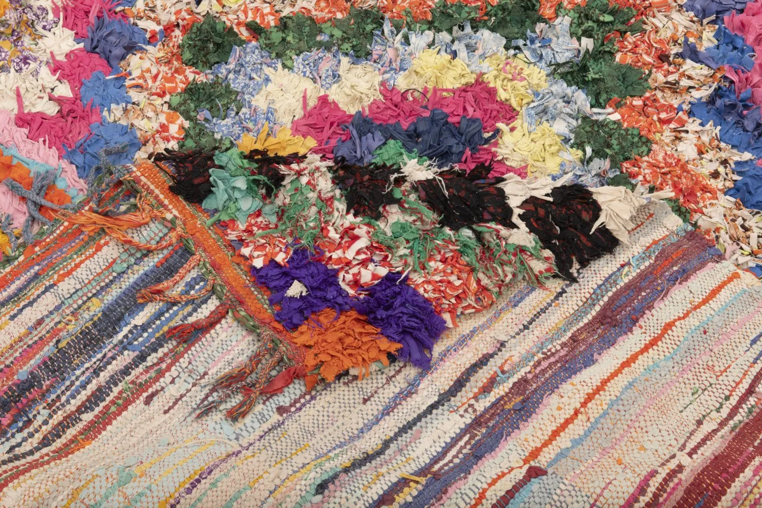 Tapis Marocain Berbère Boucherouite 215 x 170 cm