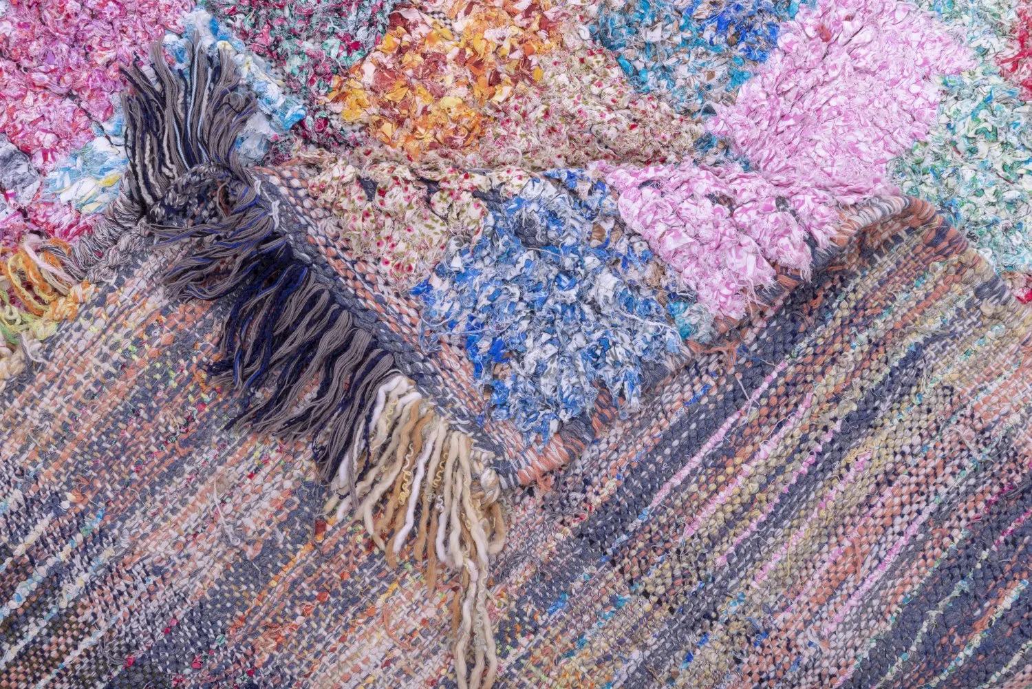 Tapis Marocain Berbère Boucherouite 210 x 105 cm