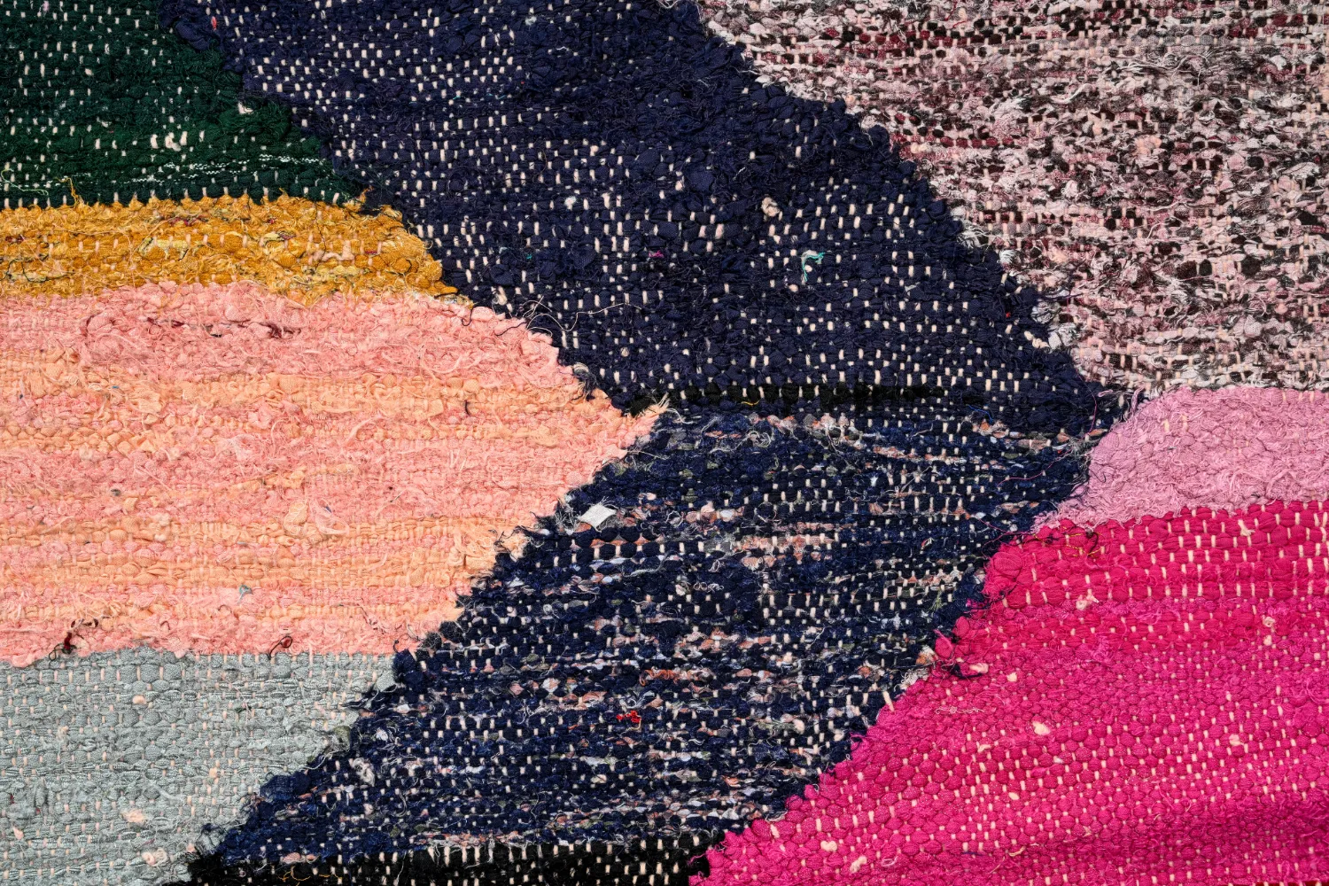 Tapis berbère marocain Boucherouite 135 x 240 cm