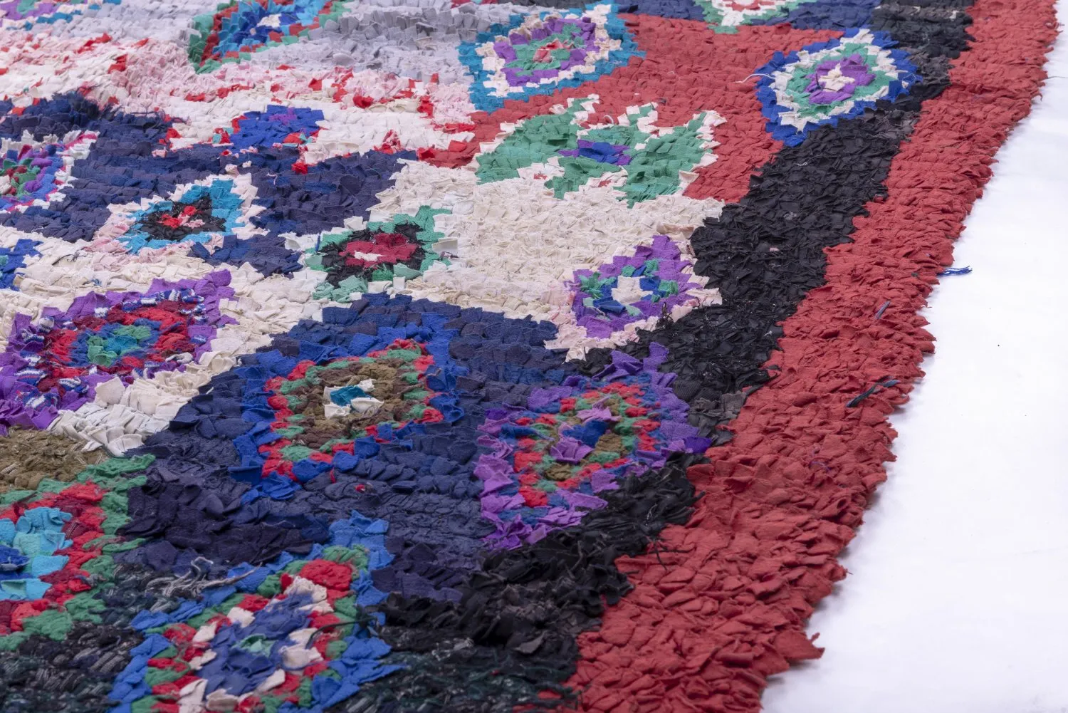 Tapis Marocain Berbère Boucherouite 190 x 160 cm