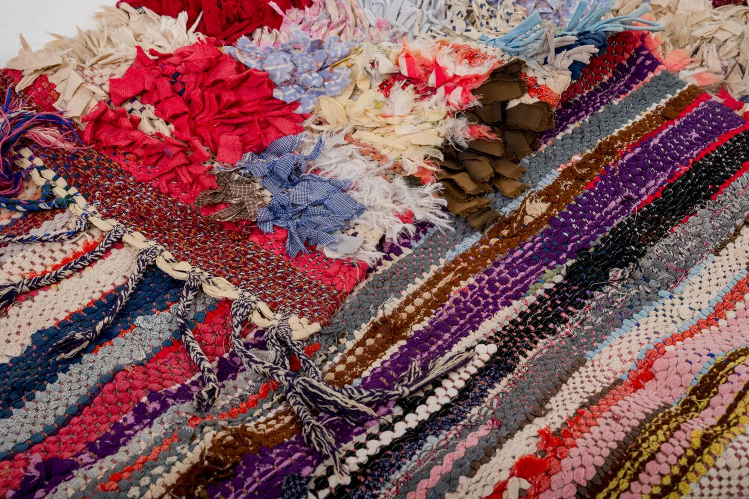 Tapis berbère marocain Boucherouite 380 x 105 cm