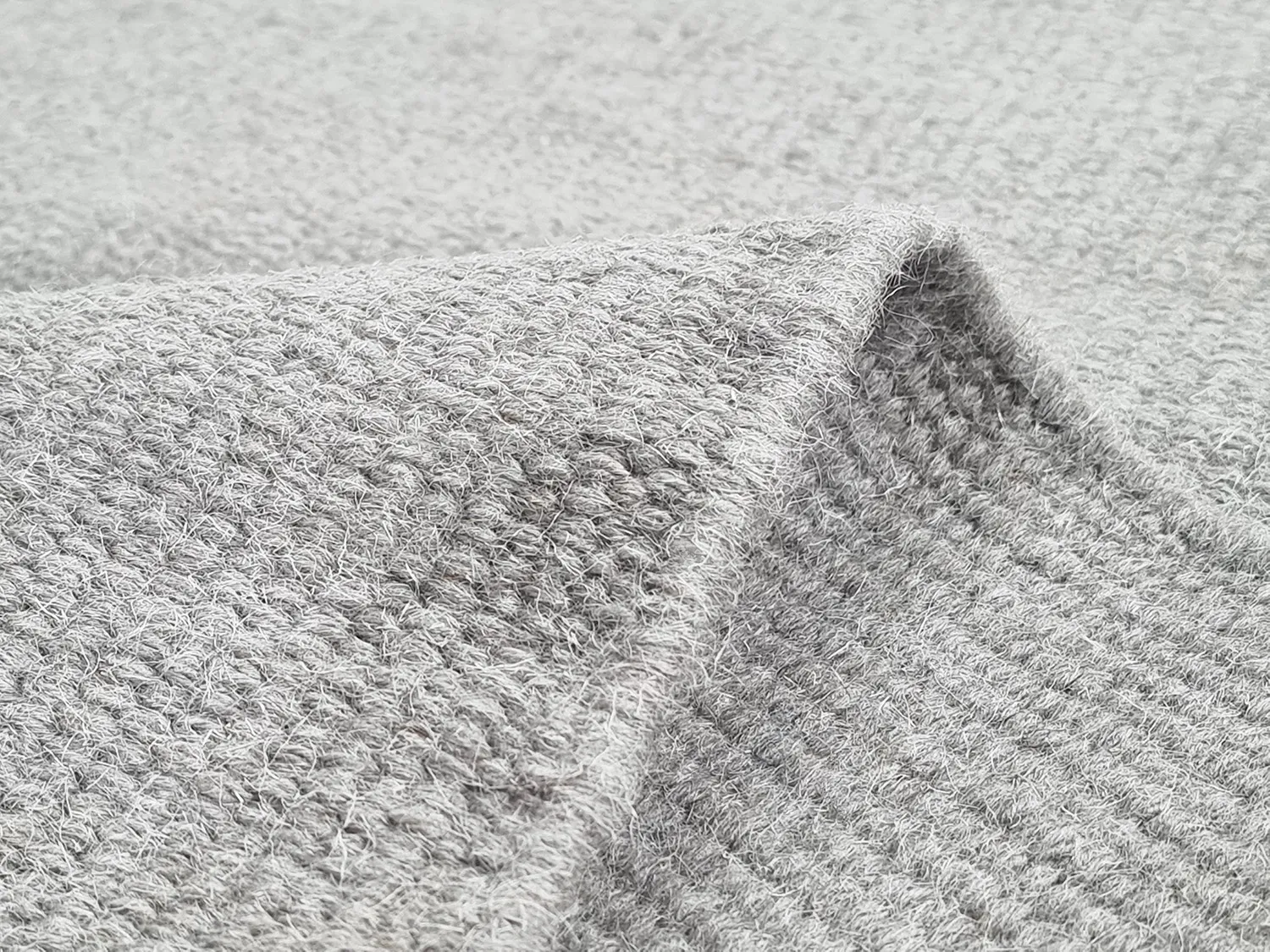Tapis en laine - Bibury (gris clair)