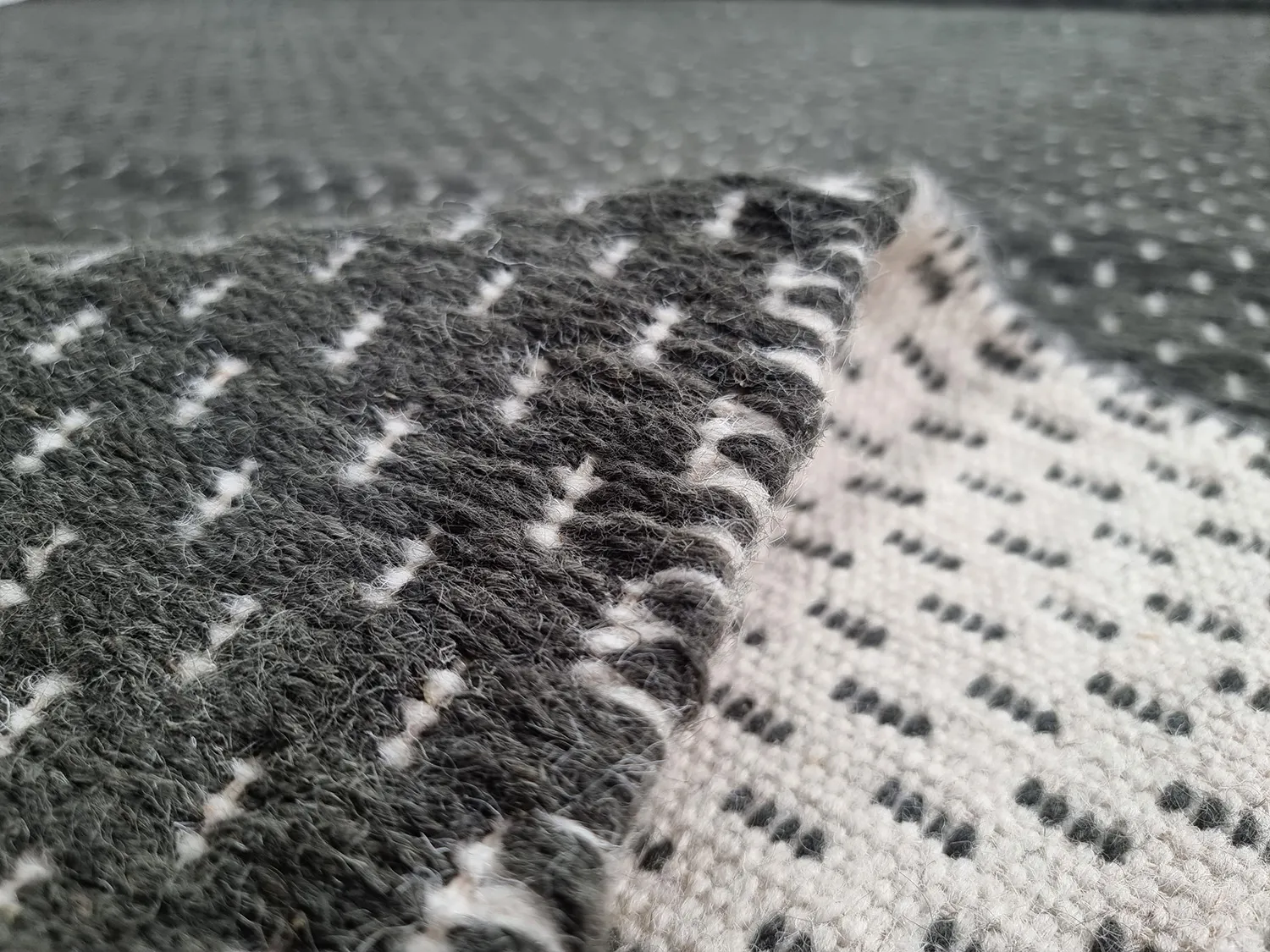 Tapis en laine - Clovelly (gris foncé)