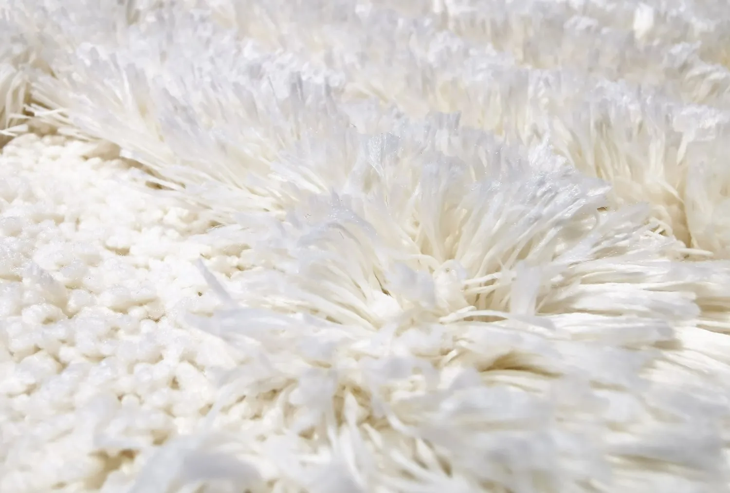 Tapis à poils longs - Stettin (blanc cassé)