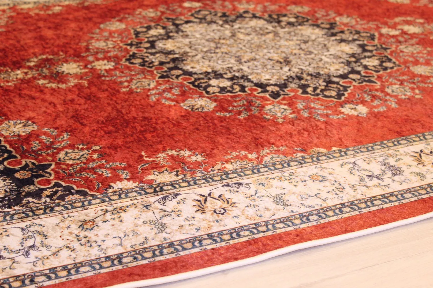 Tapis Wilton - Lice (rouge/multicolore)
