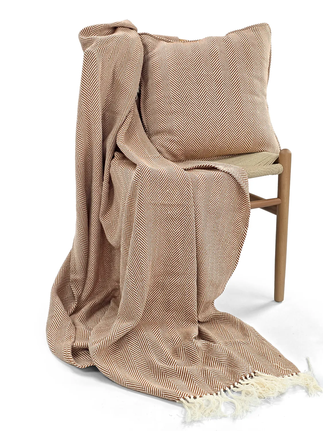 Housse de coussin - Denisa Fishbone (marron/blanc)