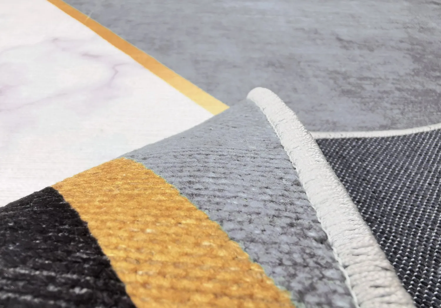 Tapis Wilton - Savino (noir/blanc/gris)
