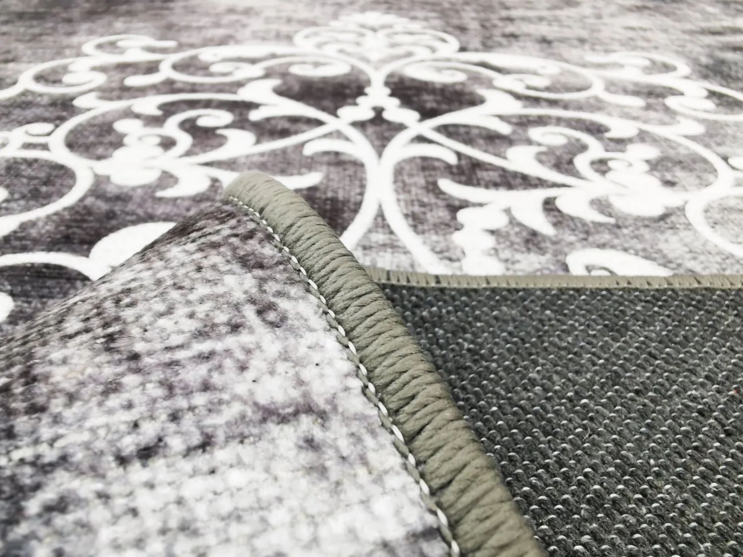 Tapis Wilton - Santi (gris foncé/blanc)