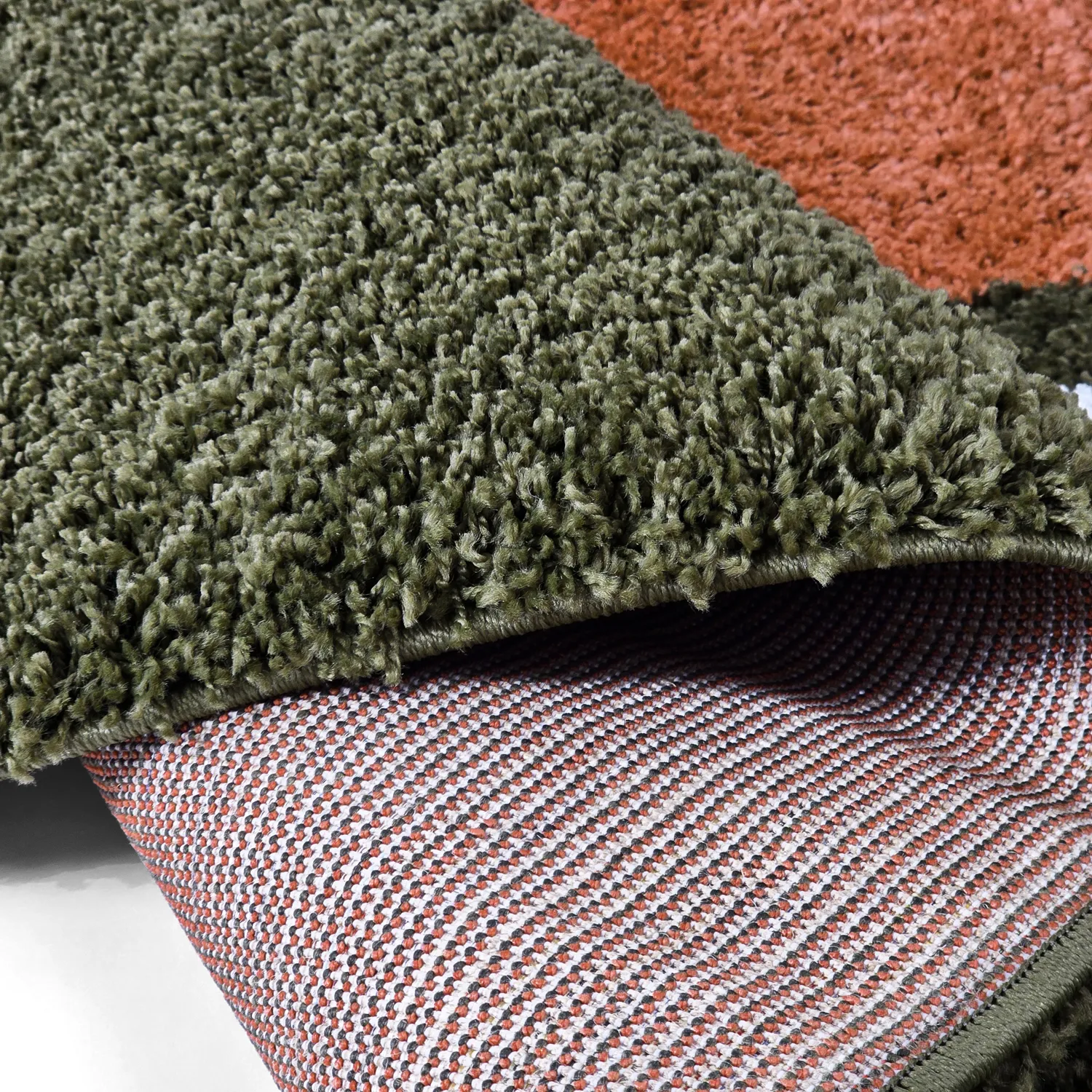 Tapis à poils longs - Alsace (vert/blanc/orange)