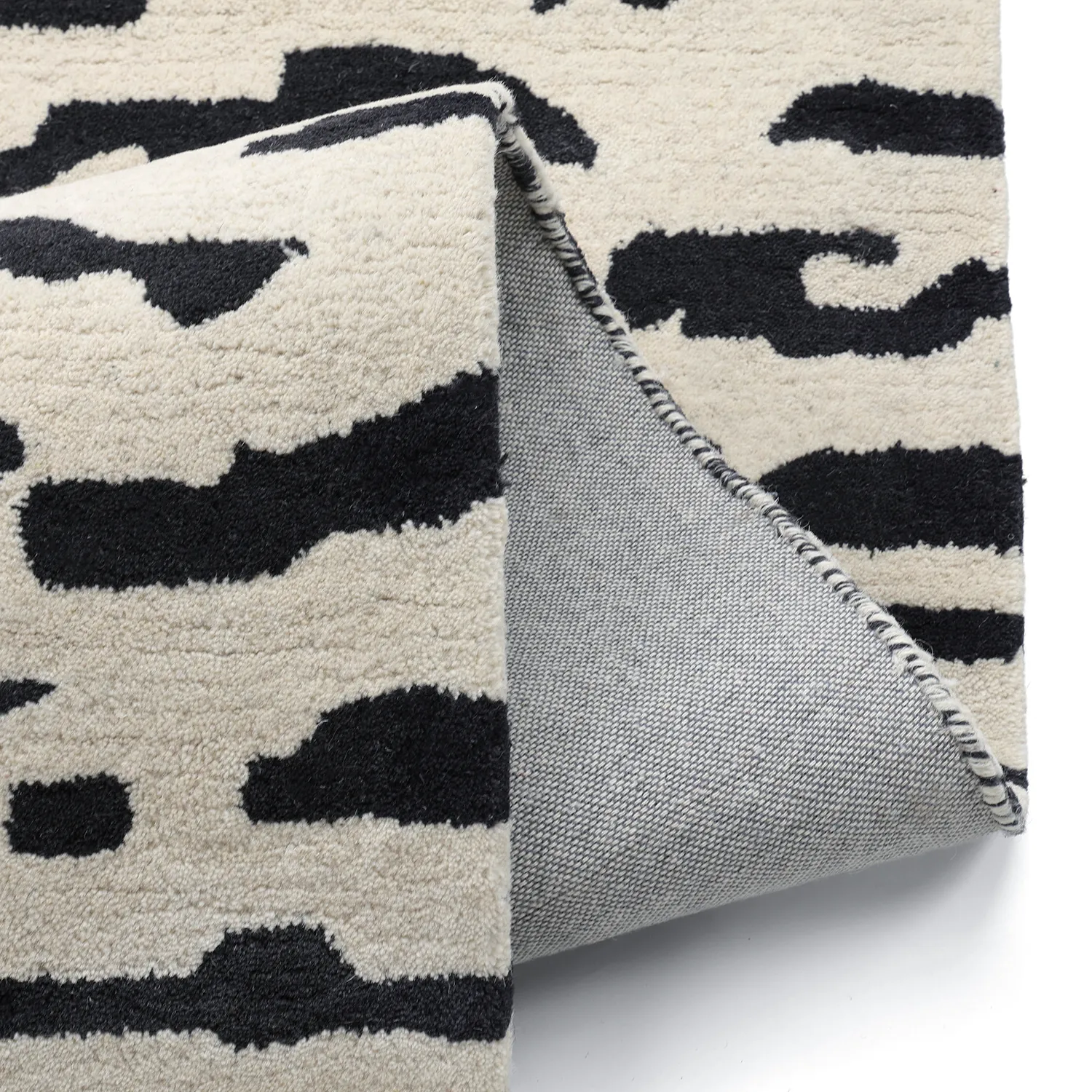 Tapis shaggy - Zebra Tufted Wool Premium (blanc/noir)