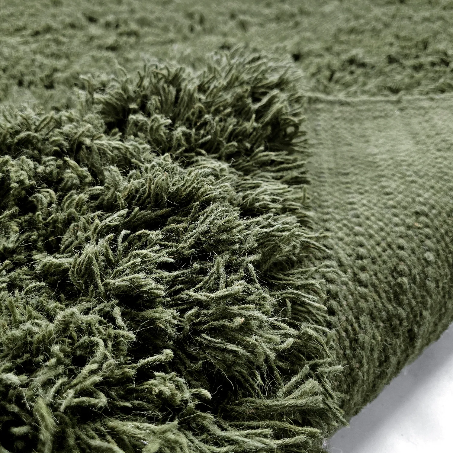 Tapis shaggy - Fassale Hand Woven Wool Shaggy (vert mousse)