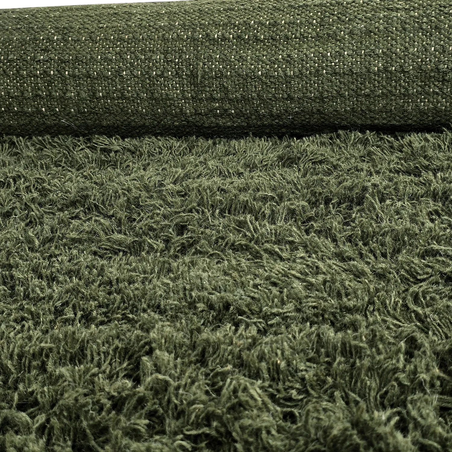 Tapis shaggy - Fassale Hand Woven Wool Shaggy (vert mousse)