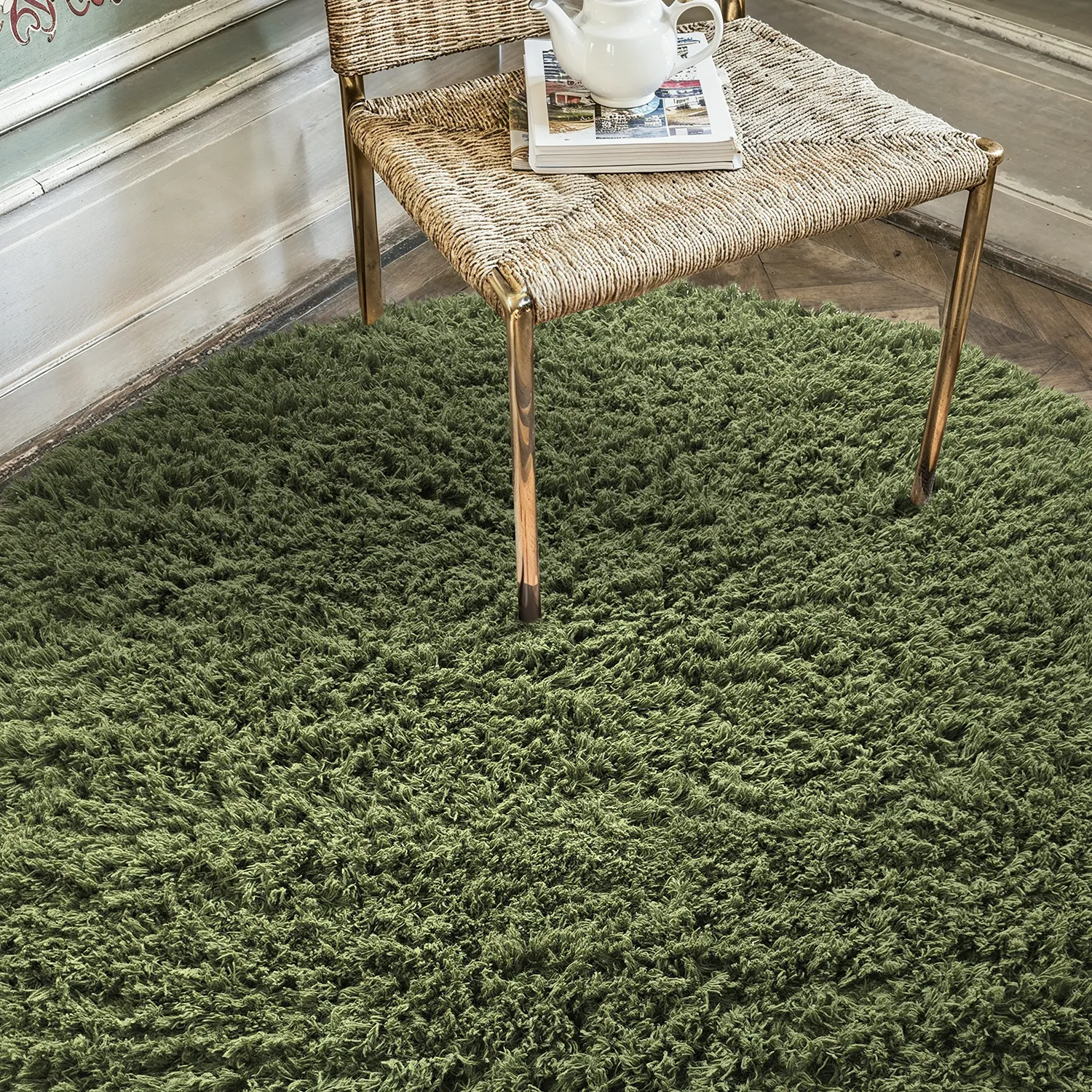 Tapis rond - Fassale Hand Woven Wool Shaggy (vert mousse)
