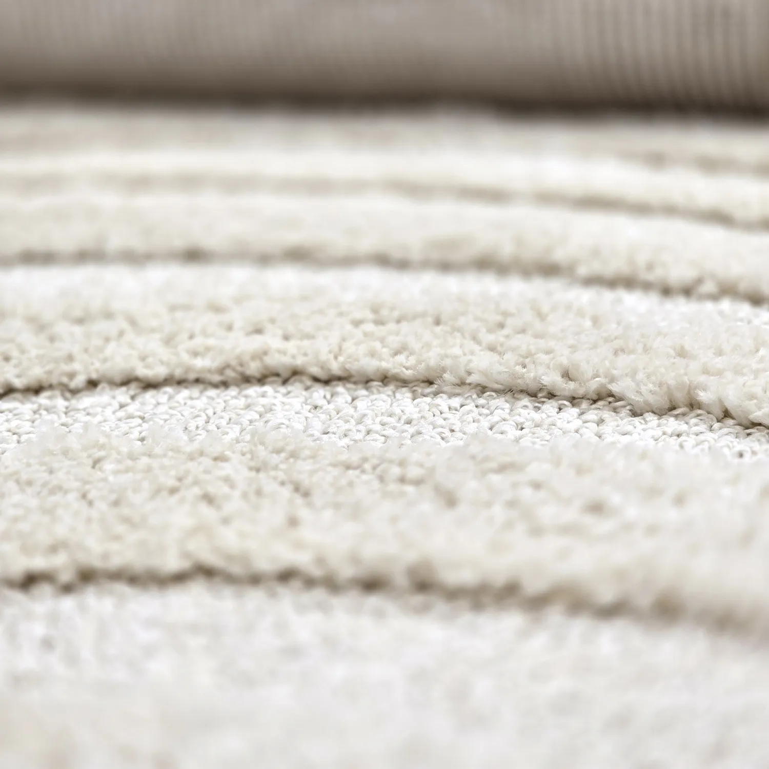 Tapis à poils longs - Gifu (blanc cassé)