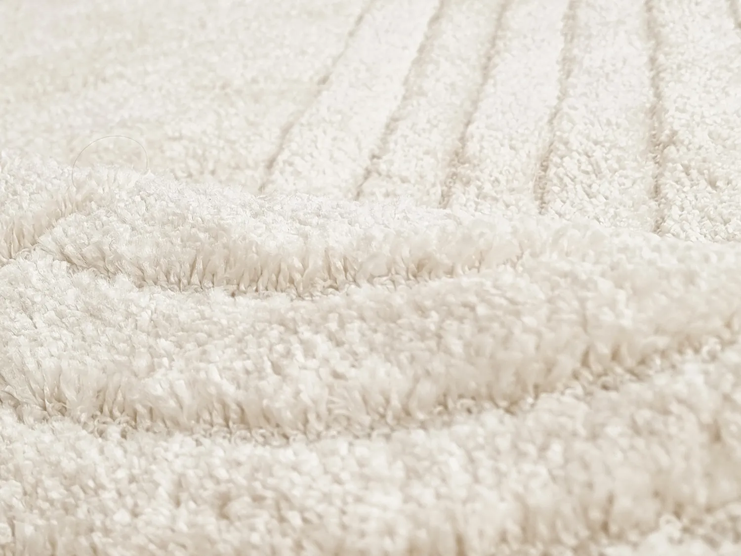 Tapis à poils longs - Wendy (blanc cassé)