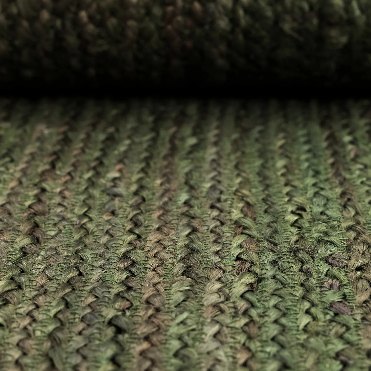 Tapis en jute ondulé - San Francisco (vert militaire)